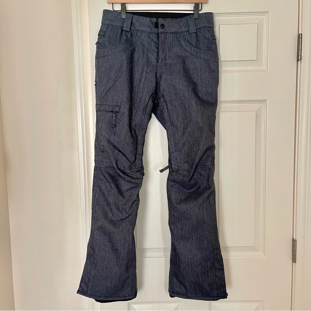 686 Women's “Patron” Insulated Snowboard/Ski Pant - Small